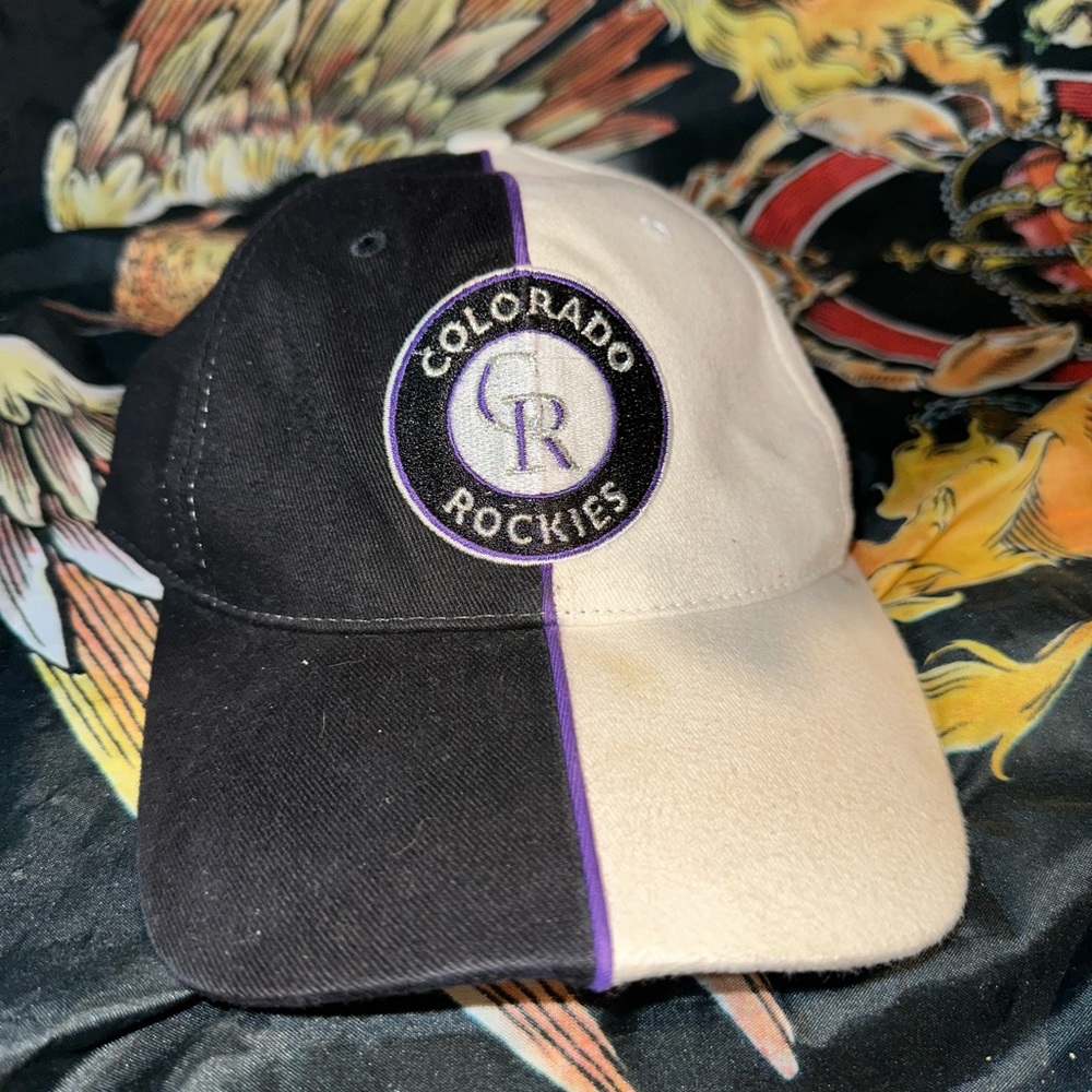 Vintage Colorado Rockies strapback hat